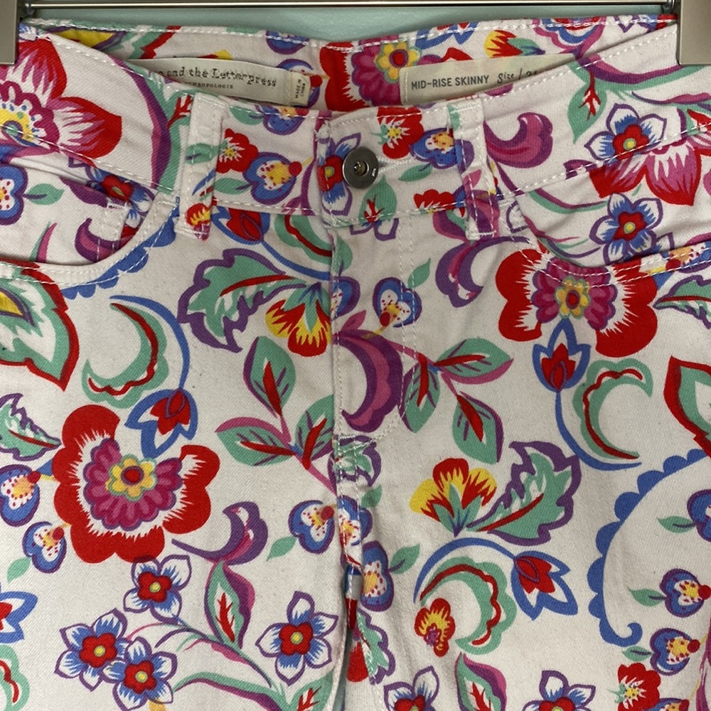 Pilcro & the Letterpress by Anthropologie Floral Mid-rise Skinny Jeans S… - Picture 3 of 11